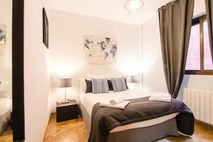 Bright & Spacious- City Center- 2Rooms-2Bathrooms Мадрид Экстерьер фото